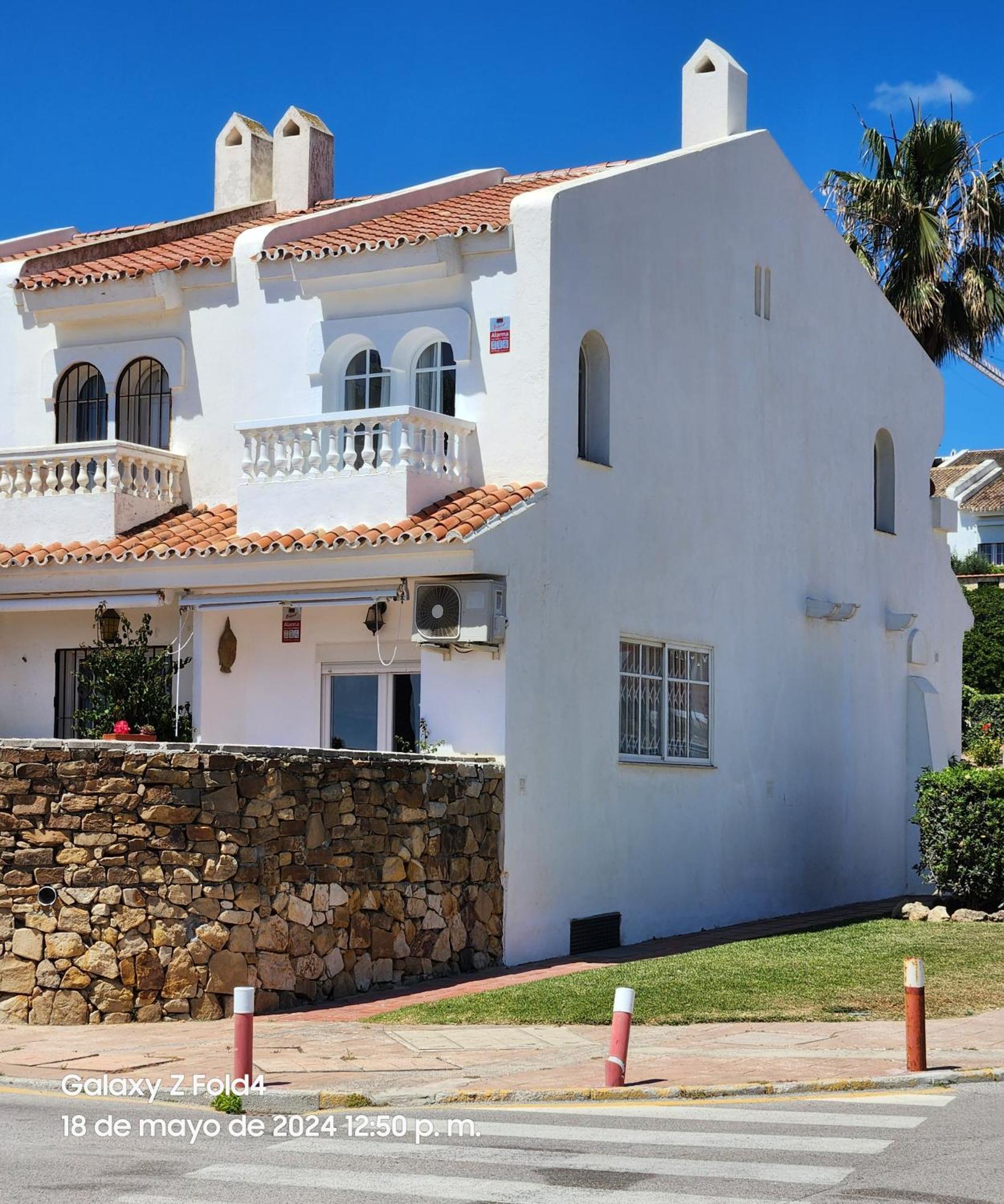 Aldea Beach, Manilva Castillo de Sabinillas Екстер'єр фото